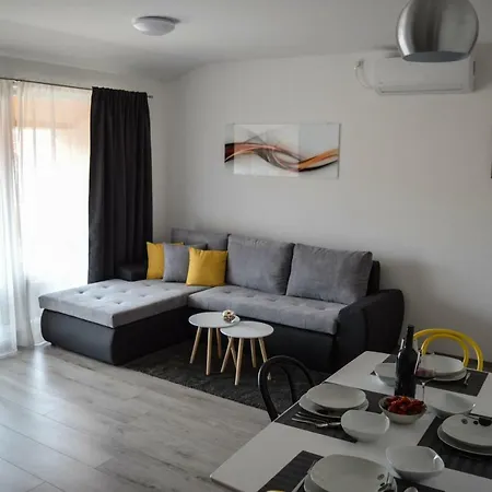 A&m Apartment *