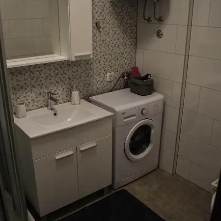Apartment A&m *